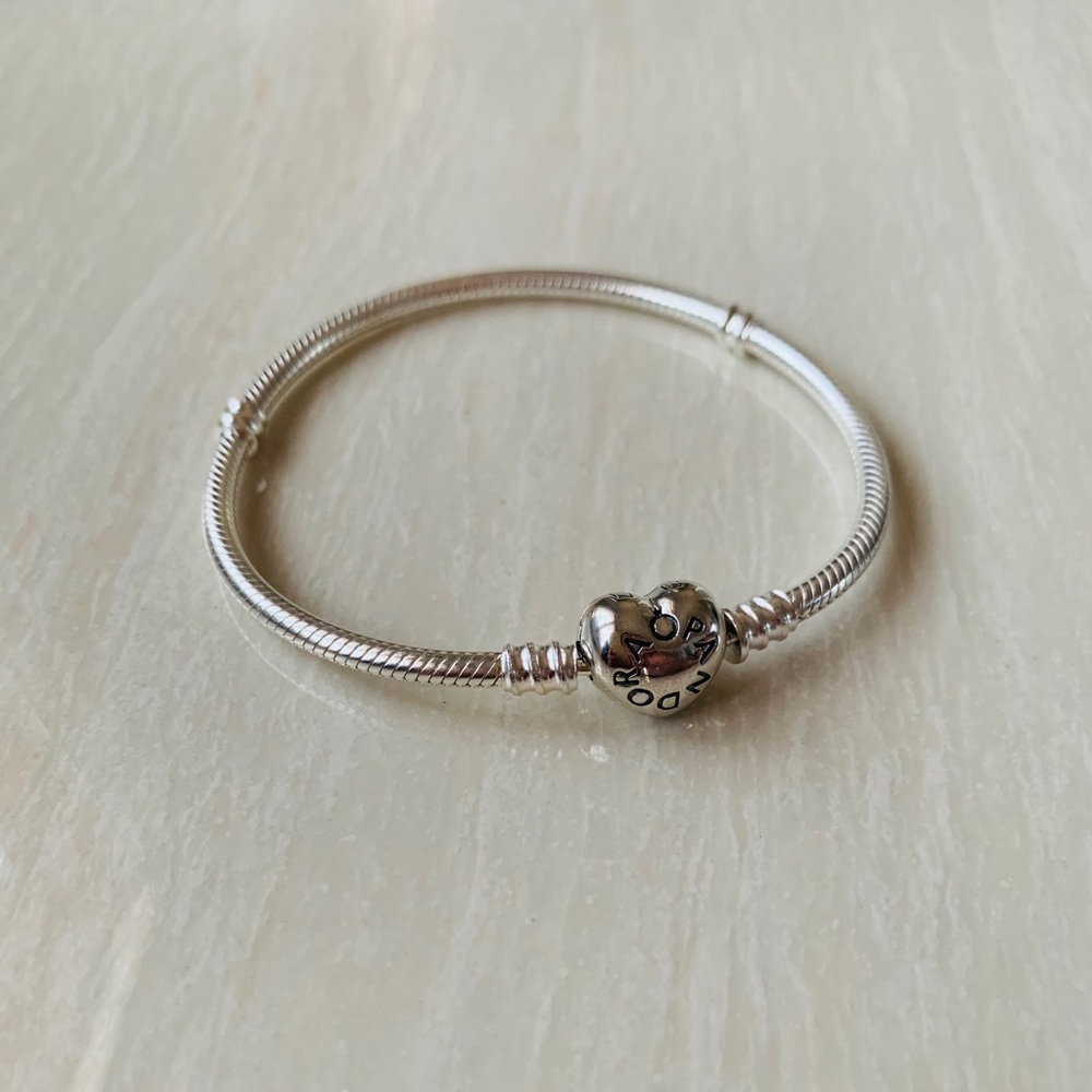 Pandora Heart Clasp Snake Bracelet Size 7.1